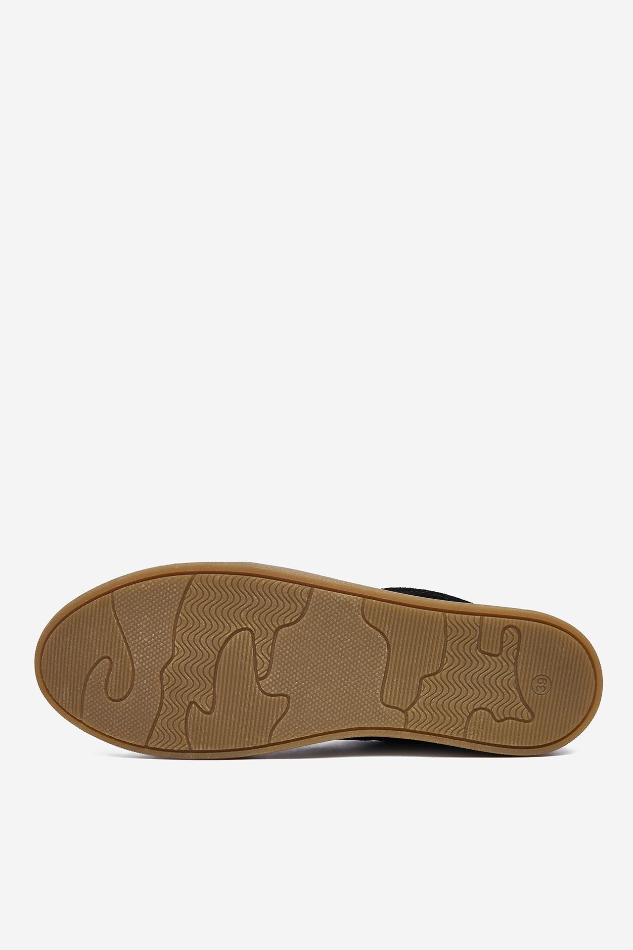 Sneakersy Černá