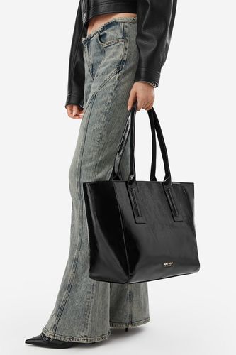 Torbica NINE WEST CEO-LUXE ATELIER-LA374-5674 Črna