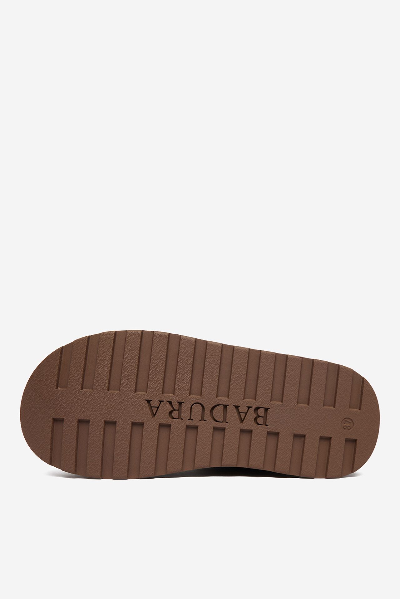 Sněhule Hnědá