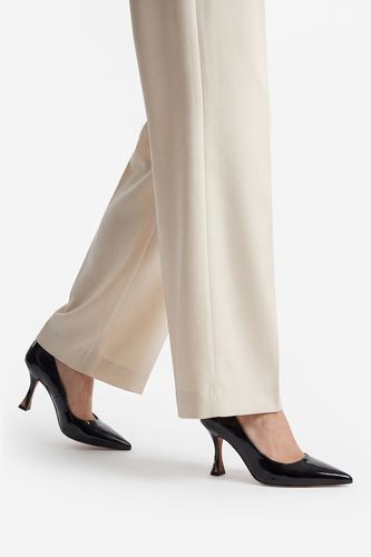 Čevlji s peto NINE WEST CEO-AMANI-01 Črna