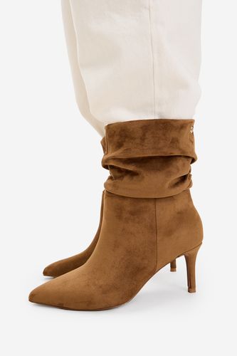 Gležnjarji NINE WEST CEO-SAMIRA-02 Buff
