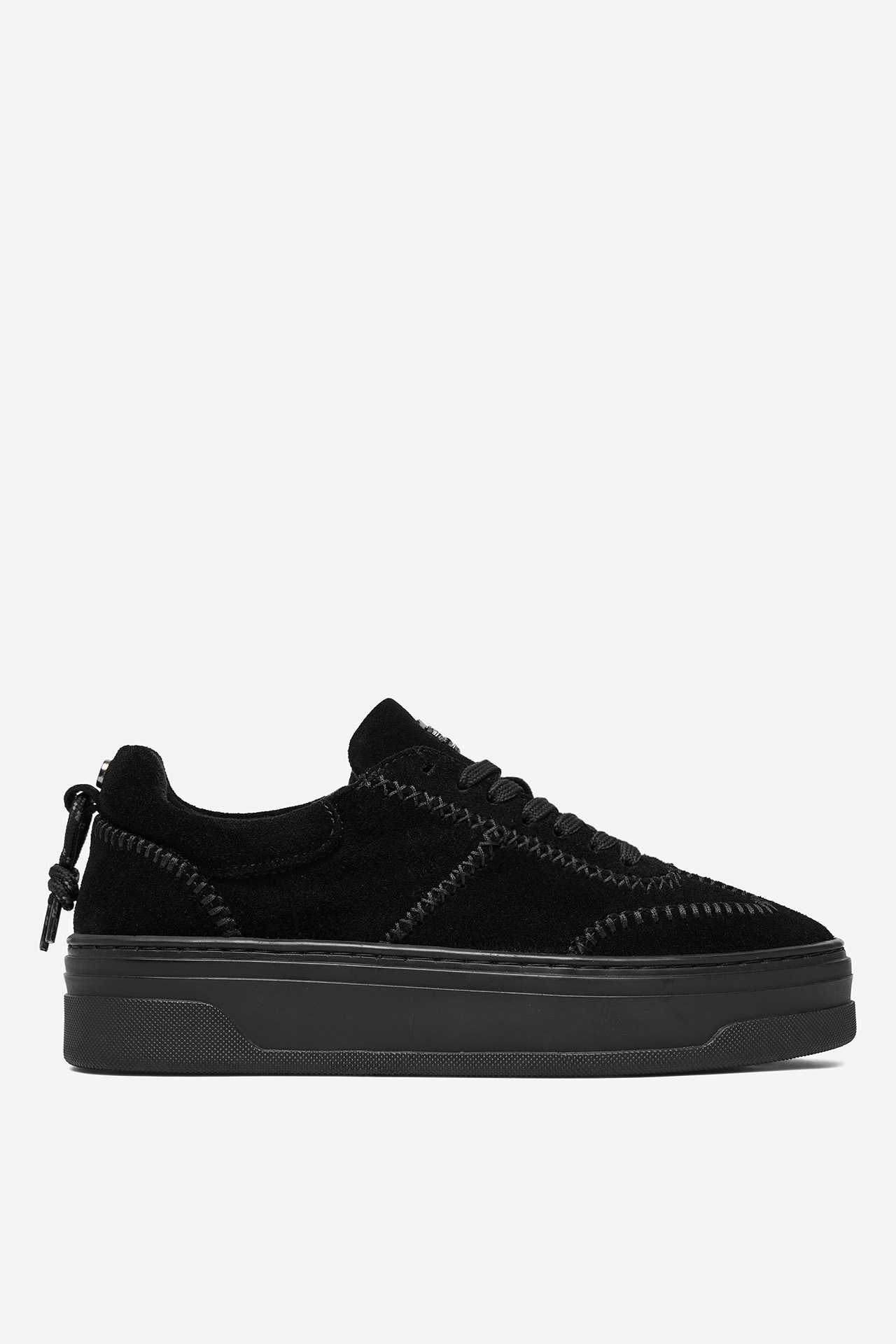Sneakersy