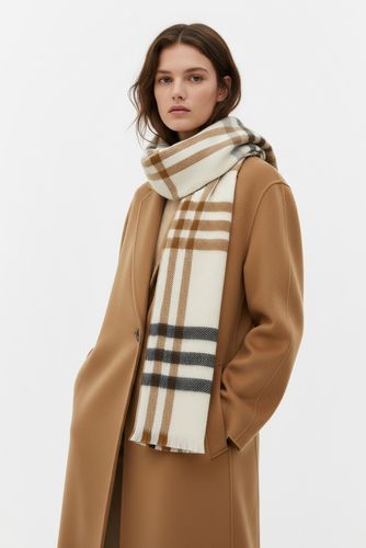 Ženski šal NINE WEST CEO-NW-W4-004-AW26 Buff