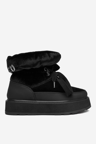 Gležnjarji JUICY COUTURE EO-WS24267-01 Črna