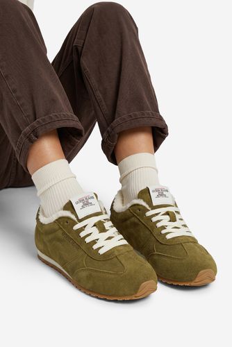 Tenisky GUESS JEANS EO-GSJ0126 Khaki