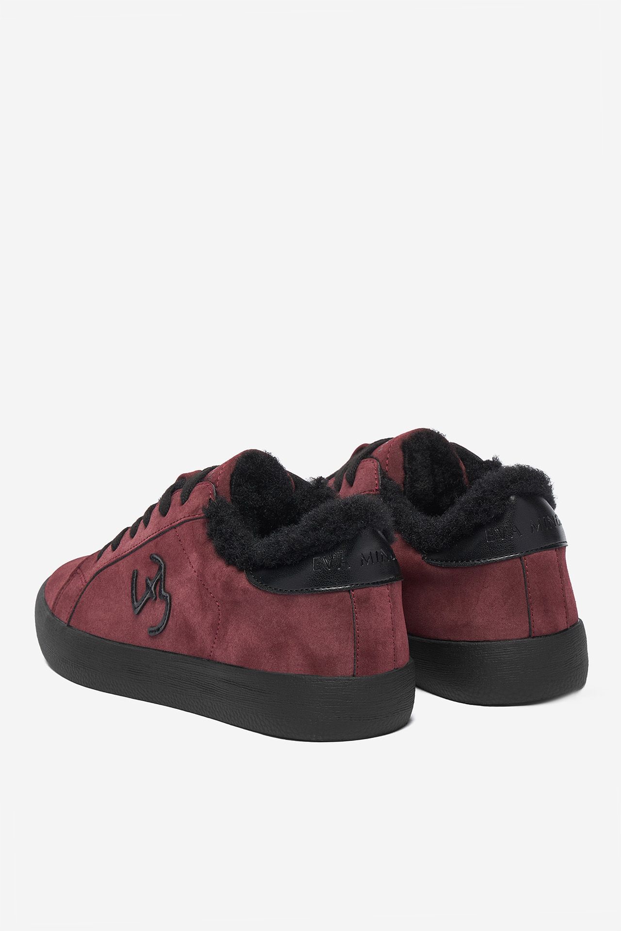 Sneakersy Vínový