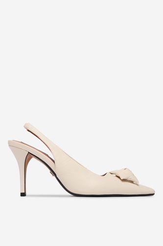 Čevlji s peto NINE WEST EO-C6030-1 Krem