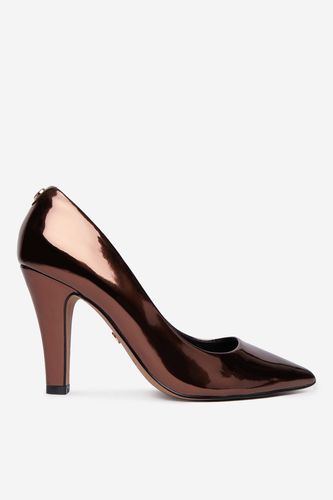Čevlji s peto NINE WEST CEO-CD25-320-1 Rjava