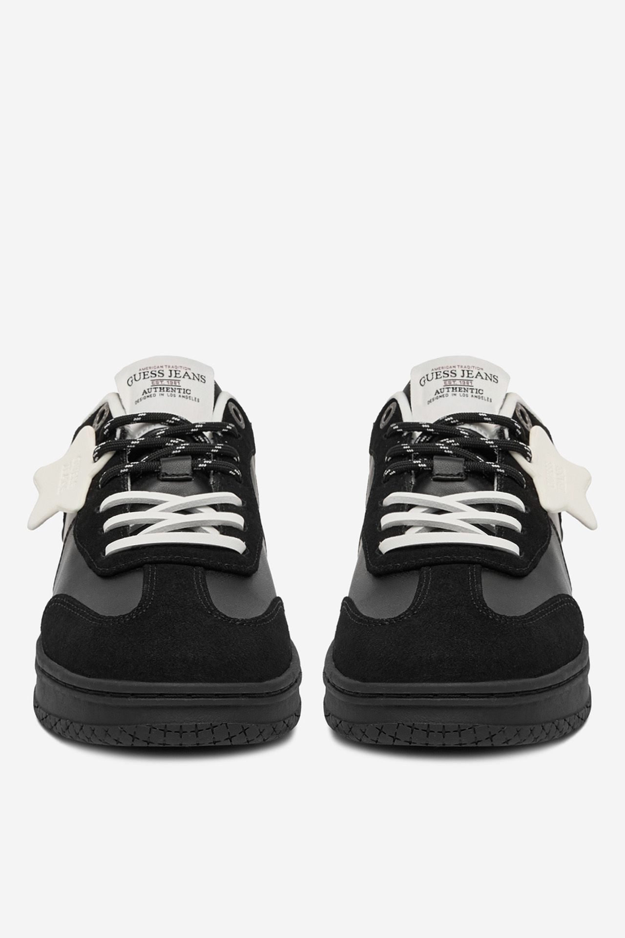 Sneakersy Černá