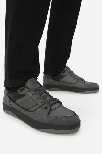 Tenisky GUESS JEANS EO-TEKSAS-02 126AM Šedá