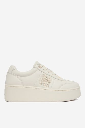 Nizki čevlji NINE WEST CEO-RLY-N2605 Krem