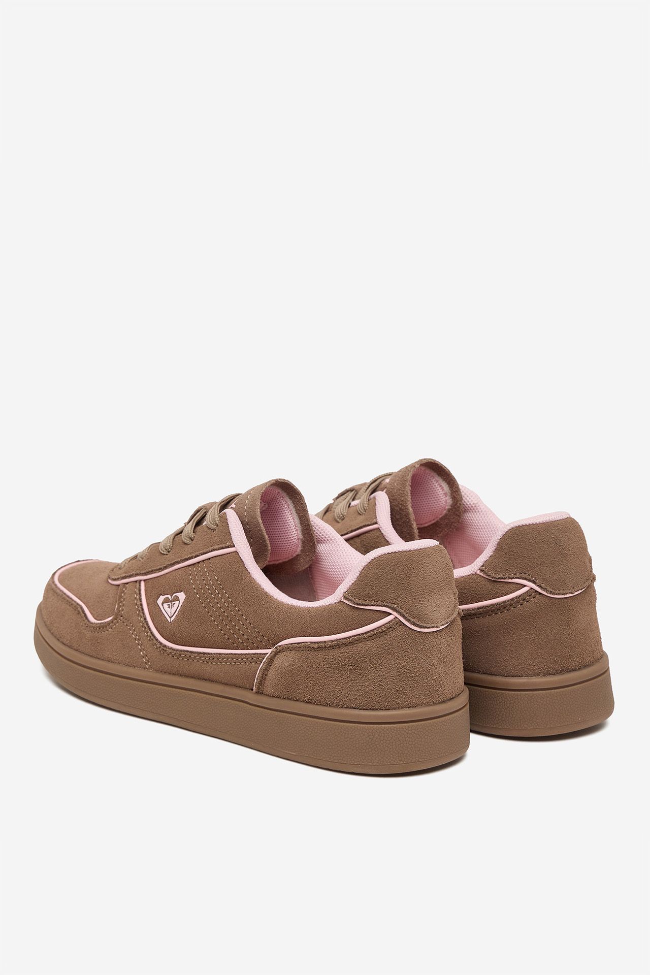 Sneakersy Hnědá