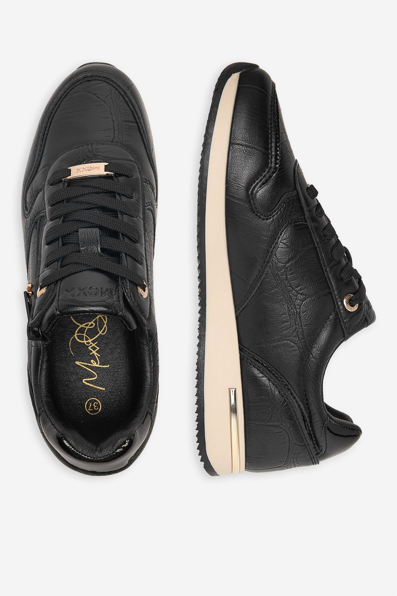 Sneakersy Černá