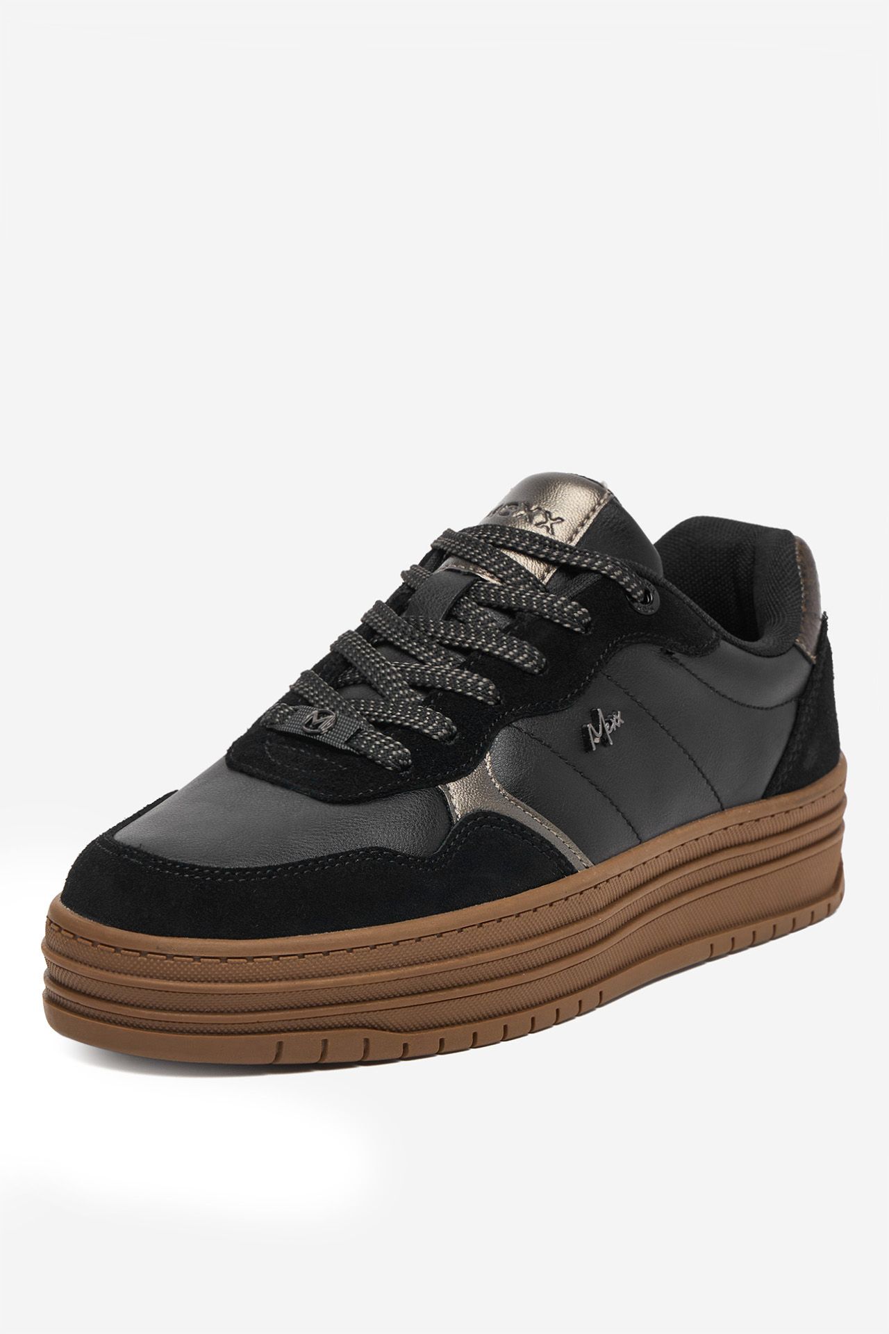 Sneakersy Černá