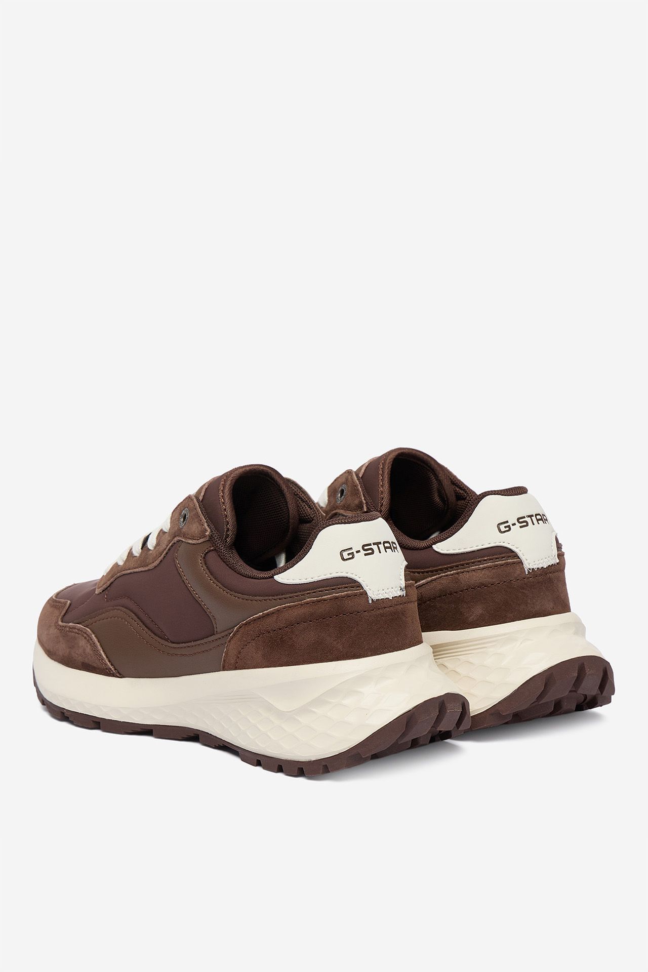 Sneakersy Tmavě hnědá