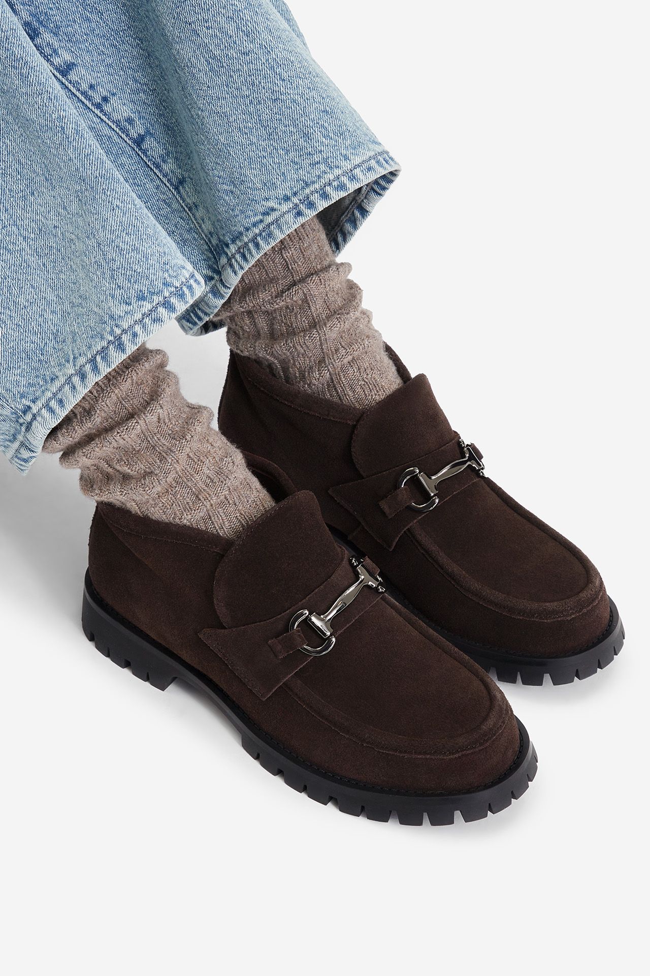 Polobotky Hnědá