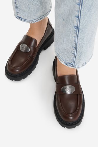 Mokasinke GUESS JEANS CEO-WS5389S-4 Rjava